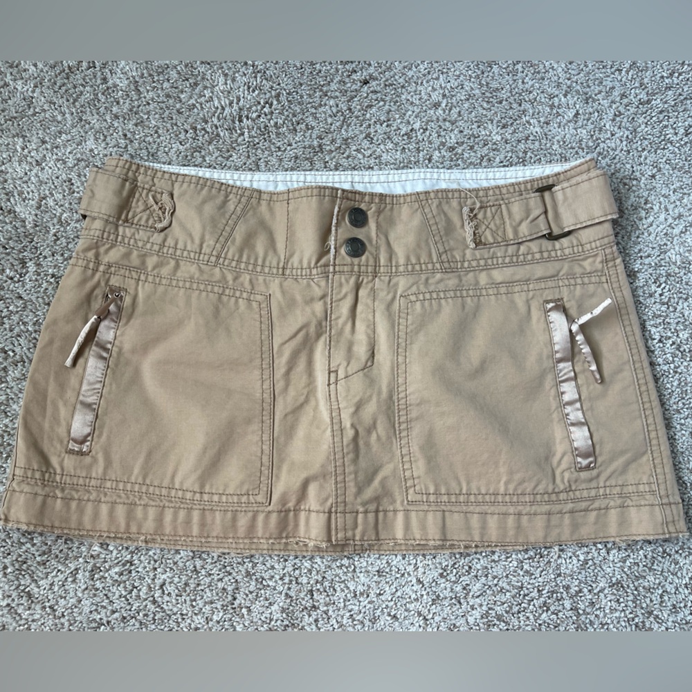 Abercrombie & Fitch Tan Cargo Mini Skirt w/ Satin Detail